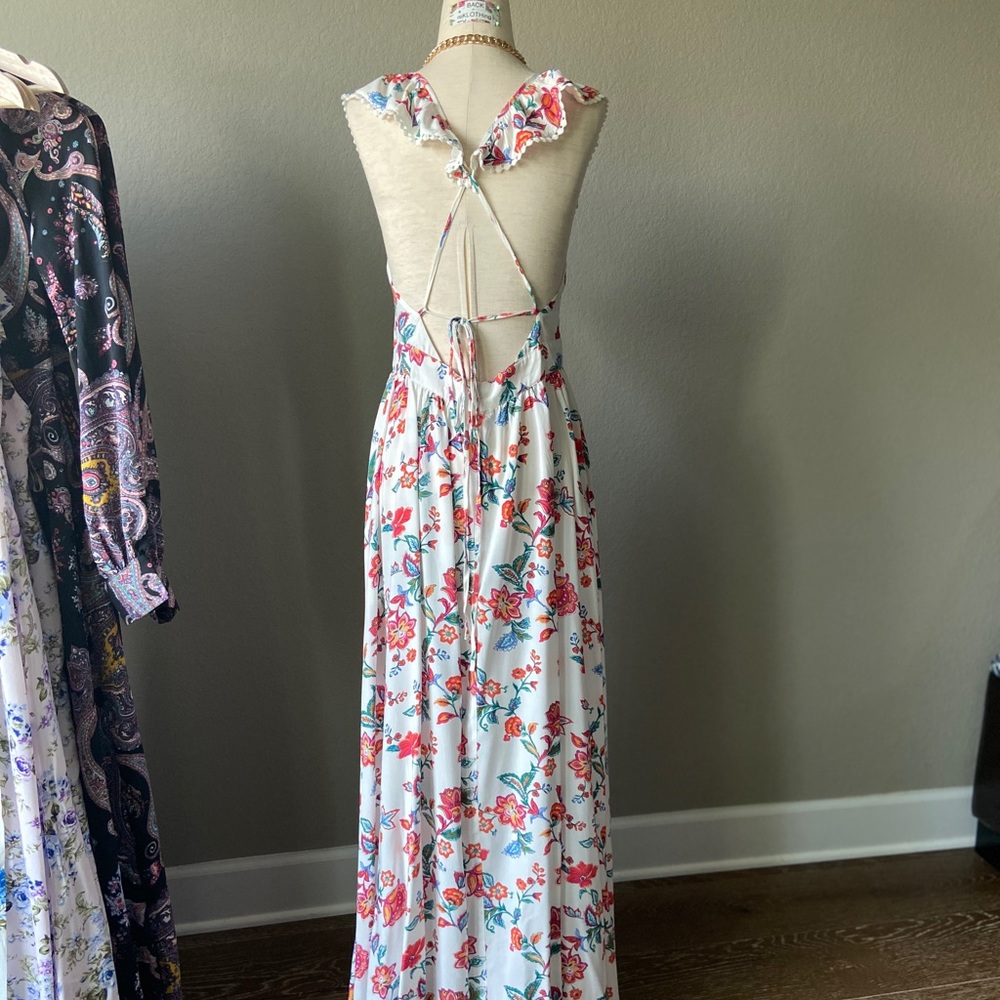 🛍FOREVER 21 Floral Ruffle-trimmed Dress Open-back - Picture 2 of 11